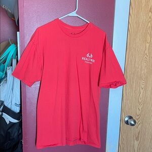 Realtree Men's Vibrant Red Short Sleeve Tee